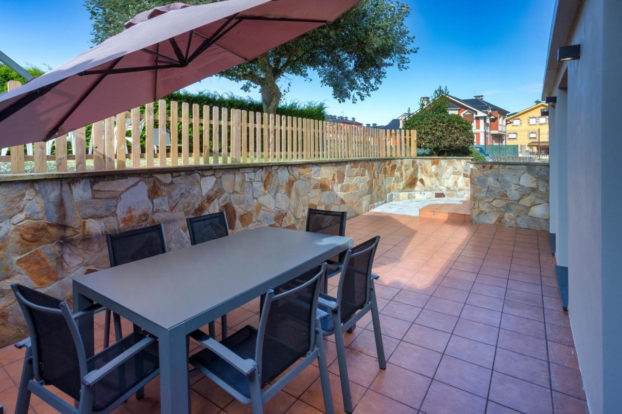 Apartamentos Barcella Tapia Тапиа де Касариего Екстериор снимка